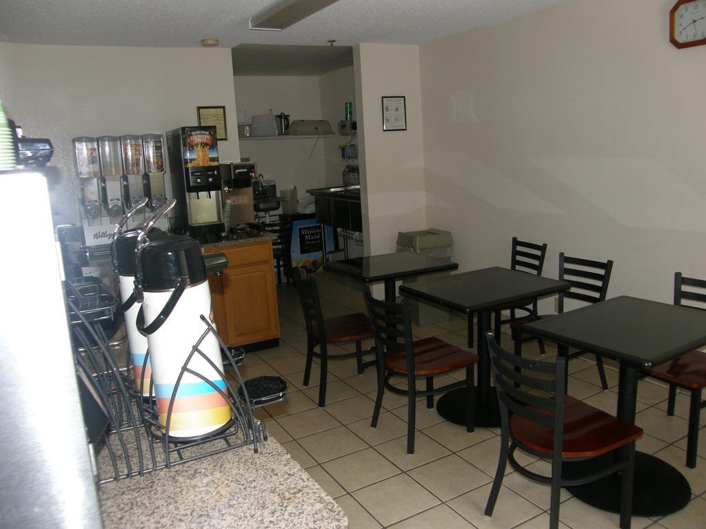 Quality Inn Stockbridge Atlanta South エクステリア 写真